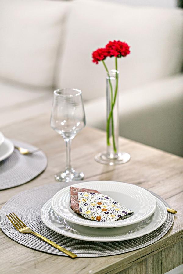 Nest Apartment Alepou Bagian luar foto