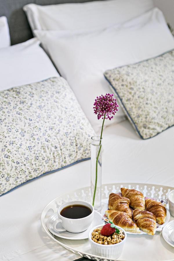 Nest Apartment Alepou Bagian luar foto
